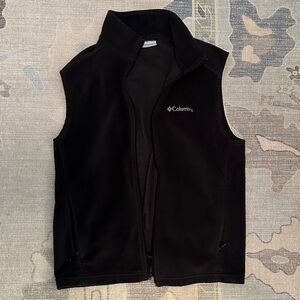 Columbia Black Sleeveless Fleece Jacket